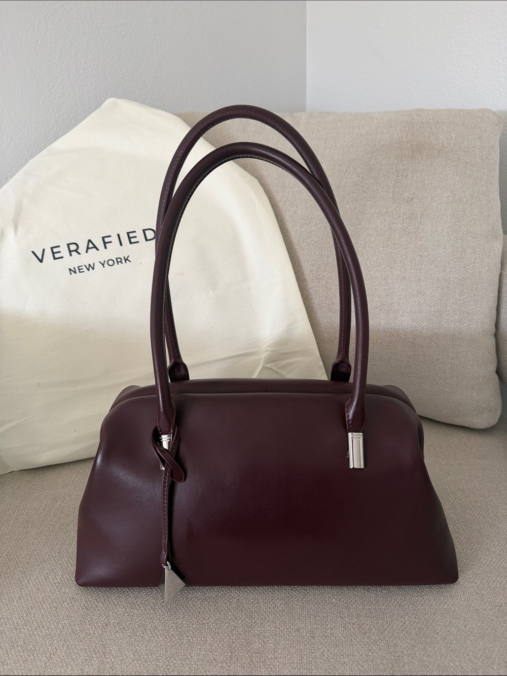Verafied medium Burgundy club bag